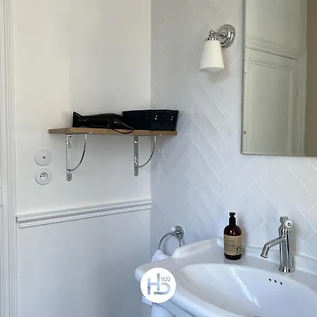 Chateau Hb En Anjou