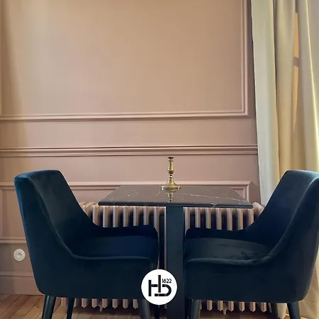 Chateau Hb En Anjou Panzió
